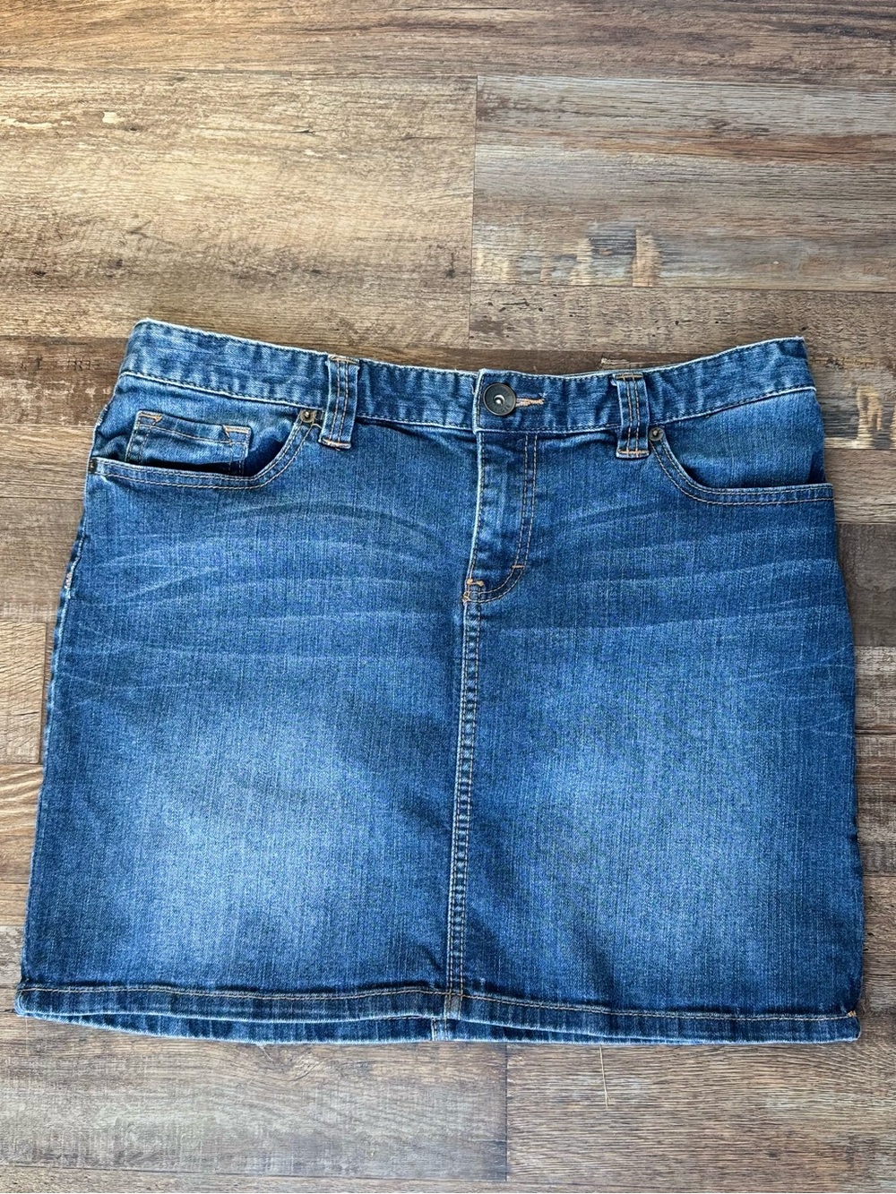 Tommy Hilfiger Medium Blue Denim Mini Skirt